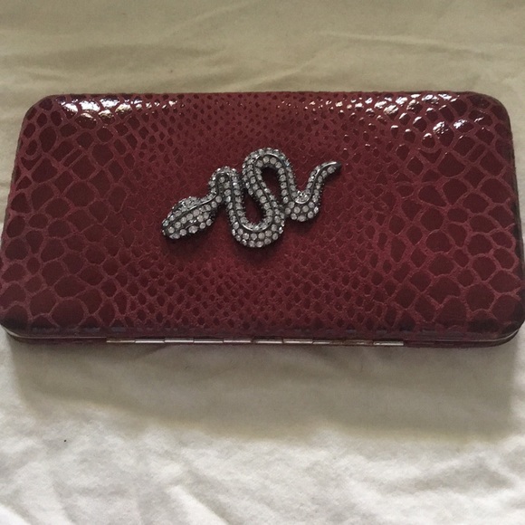 Kenneth Jay Lane Handbags - Kenneth Jay Lane Leather Clutch